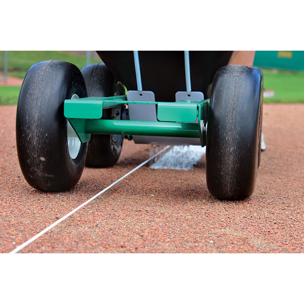Beacon Streamliner 70P 4-Wheel Line Chalker | SiteOne US