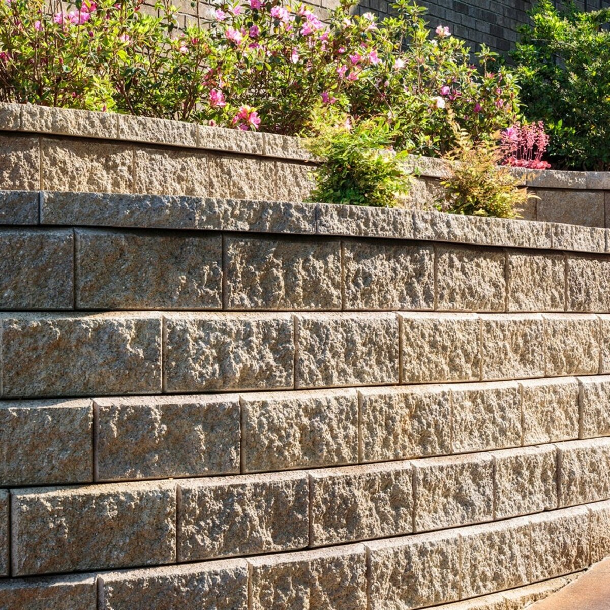 Belgard Allan Block Classic Wall Block 6 Degree Natural Gray (40 pc ...