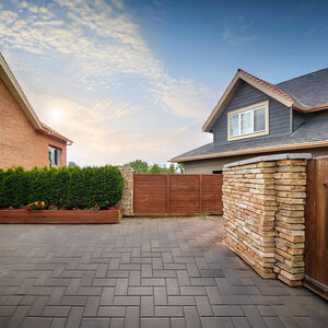 Belgard Holland Stone Paver Charcoal 4 in. x 8 in. 60 mm (120 sq. ft./pallet)