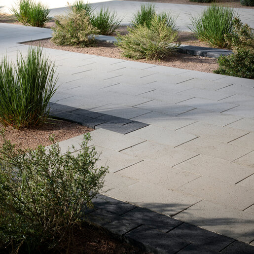 Belgard Dimensions 18 Paver with Durafusion 3 pc. Scandina Gray 60