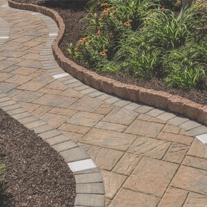 Belgard Curbstone Cliffside 8 in. x 4 in. x 8 in. (180 pc./pallet)