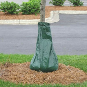 Border Concepts Hippo Tree Watering Bag