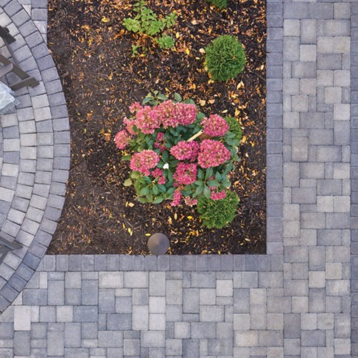 Basalite Borgert Cobble Three Quarter Paver Minnesota River 4 in. x 6 ...
