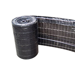 Hanes Geo Construction Grade Silt Fence w/ Wood 1.5 in. x 1.5 in. x 48 in. Stakes 8 ft. (Fence 36 in. x 100 ft.)