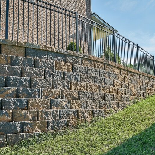 Keystone Regal Stone Pro 8 in. Wall Rockface Eddington 8 in. x 18 in. x ...