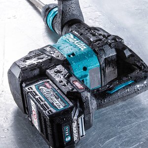 Makita 40V Max XGT Brushless Cordless 15 lb. AVT Demolition Hammer Kit, accepts SDS-MAX bits, AWS Capable, case, with one battery (4.0Ah)
