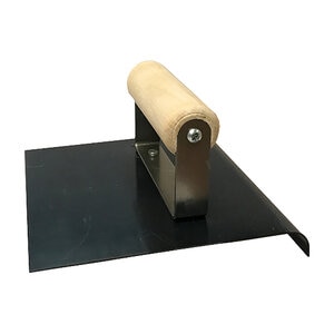 Marshalltown Steel Edger Blue 6 in. x 6 in. 1/2 in. R 5/8 in. L Wood Handle