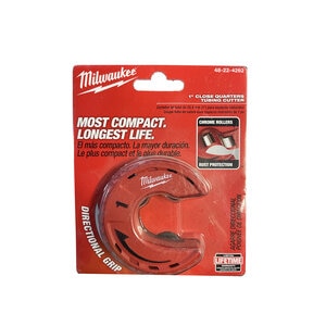 Milwaukee Close-Quarters Tubing Cutter 1 in.