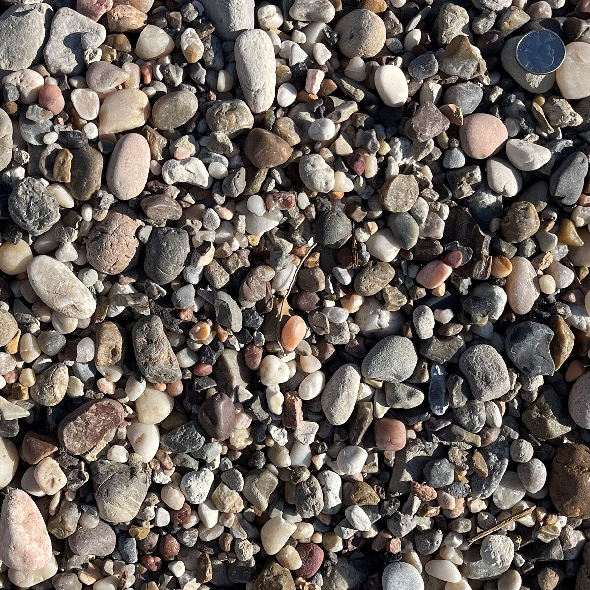 Bagged Rainbow Rock 3/4 - 1 1/2 in. | SiteOne US
