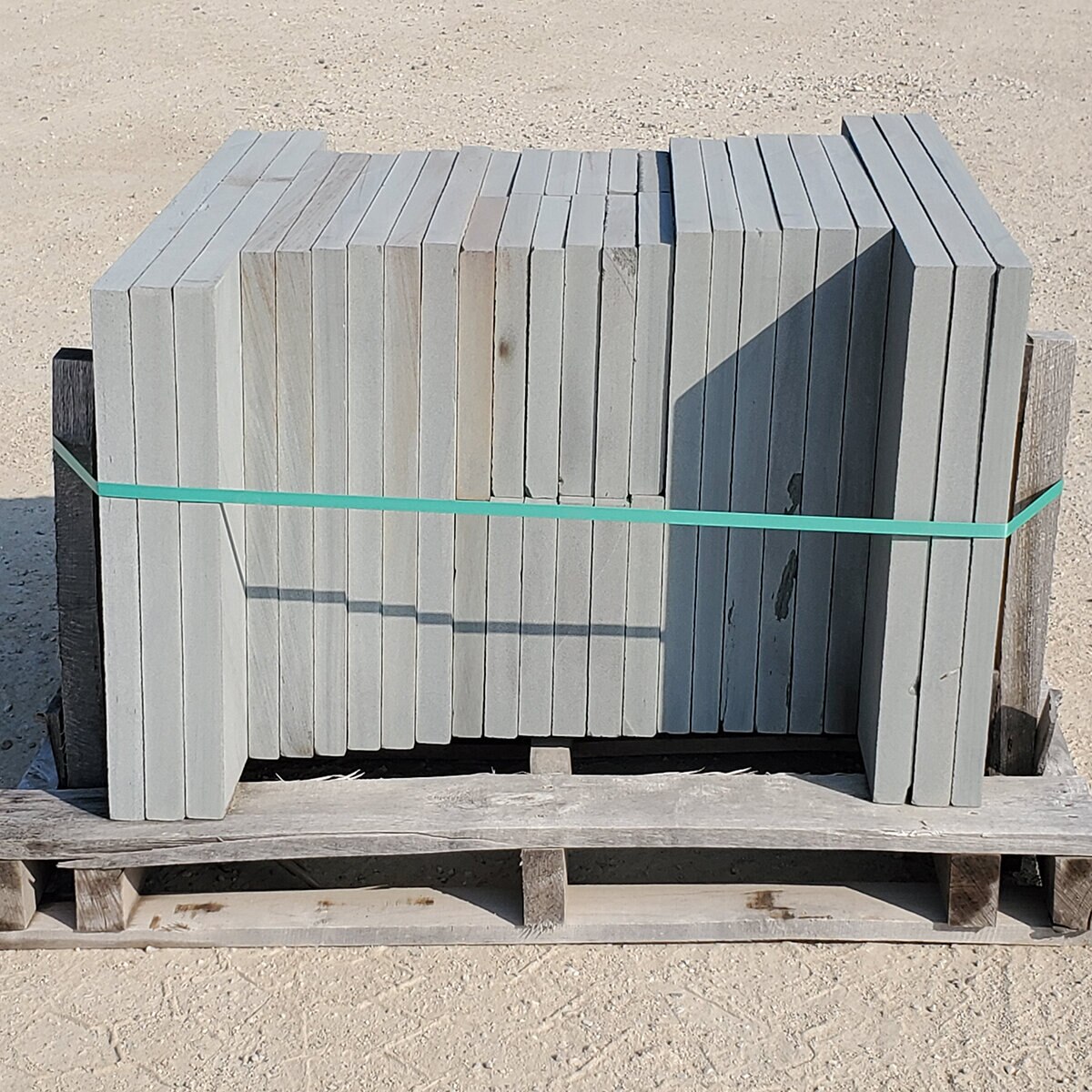 Dimensional Bluestone Select Blue Thermal Largo Pattern #1 1 1/2 in ...