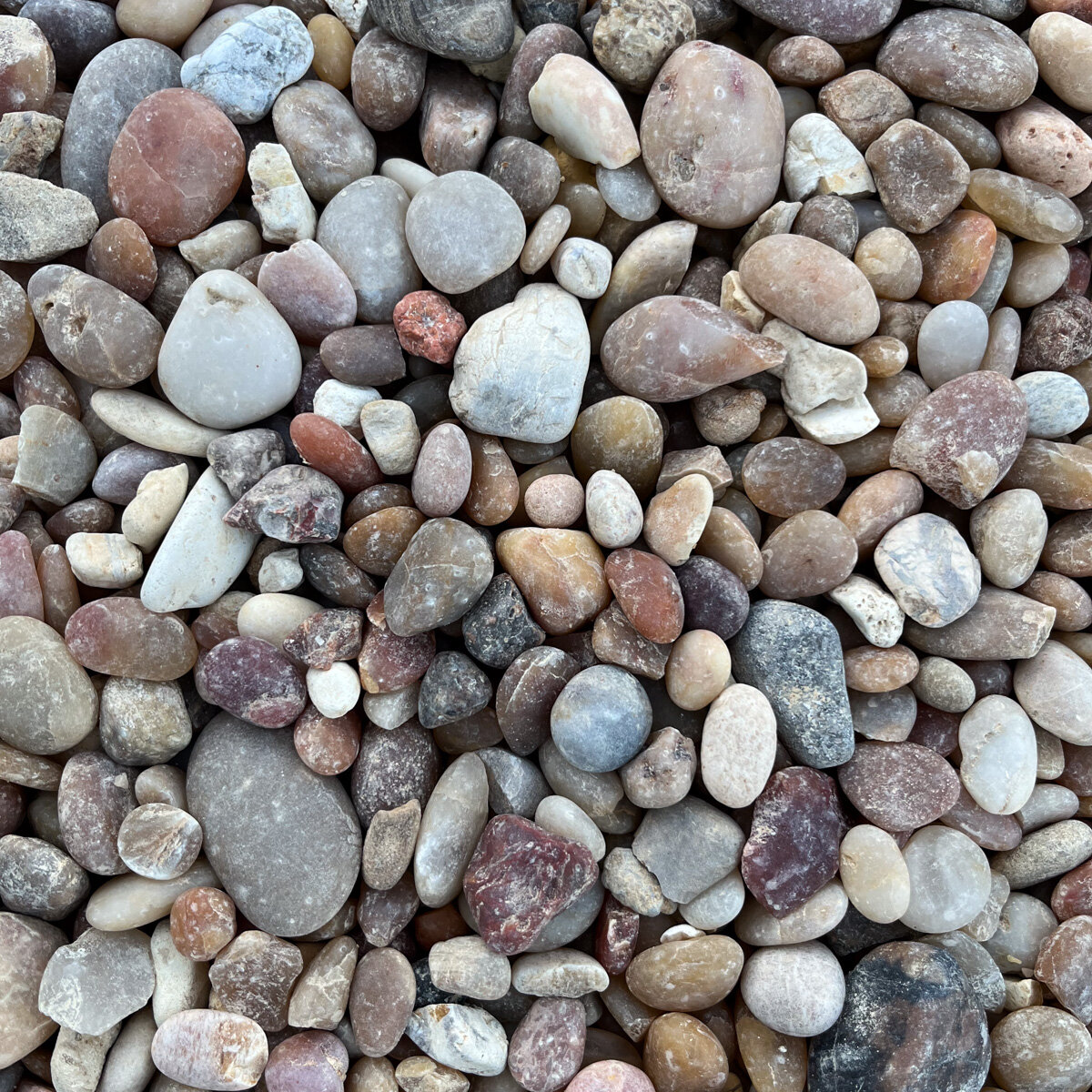 Bulk Alabama Sunset Gravel 3/4 in | SiteOne US