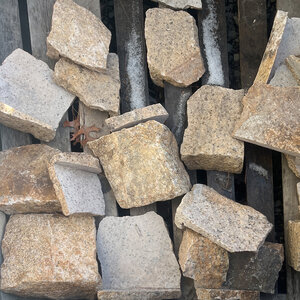 Sawn Thin Veneer Milford Granite Ashlar Corners