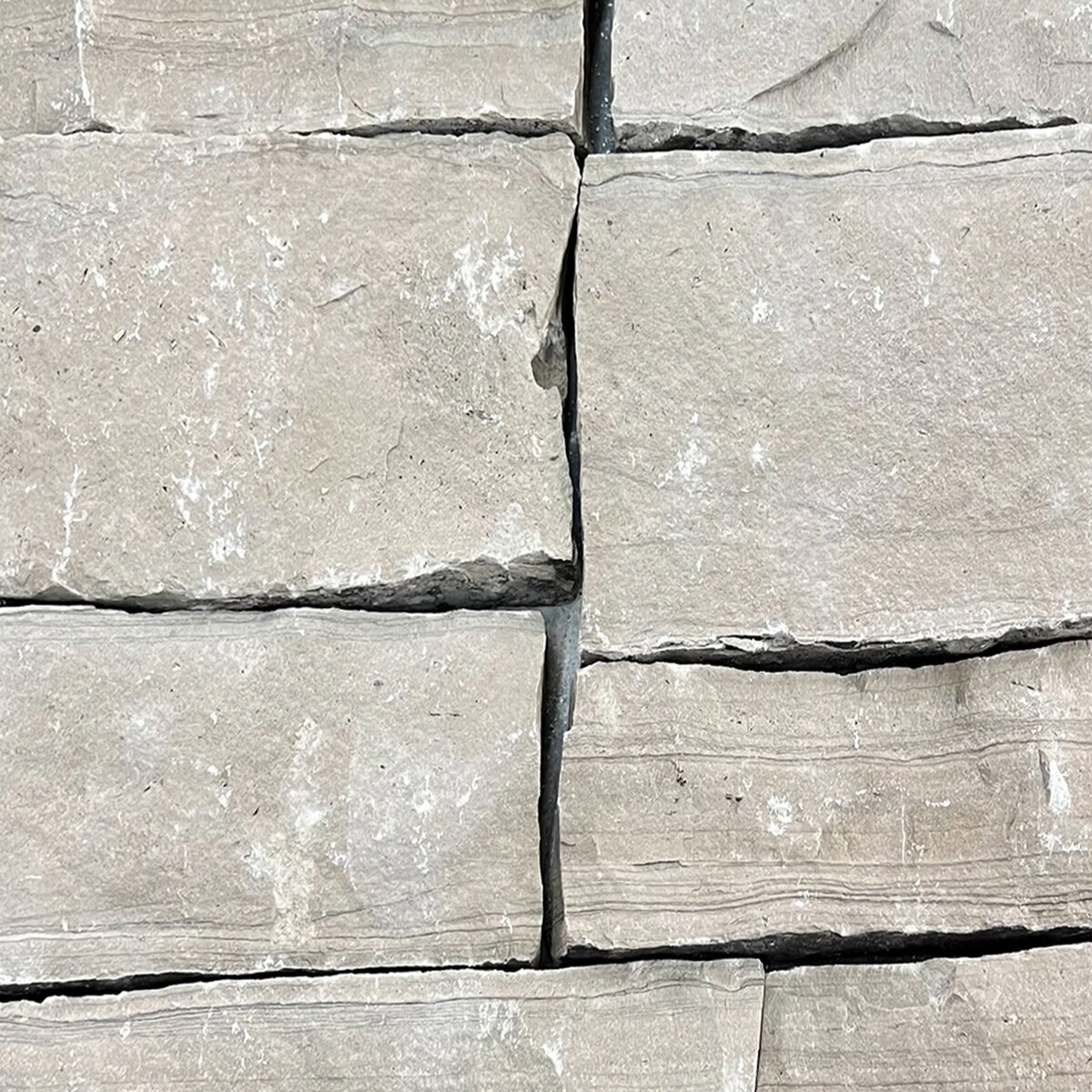 Sawn Thin Veneer Stone Ridge Carbon Flats | SiteOne US