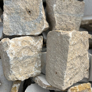 Sawn Thin Veneer Tuscany Cream Limestone Ashlar Random Height Corners