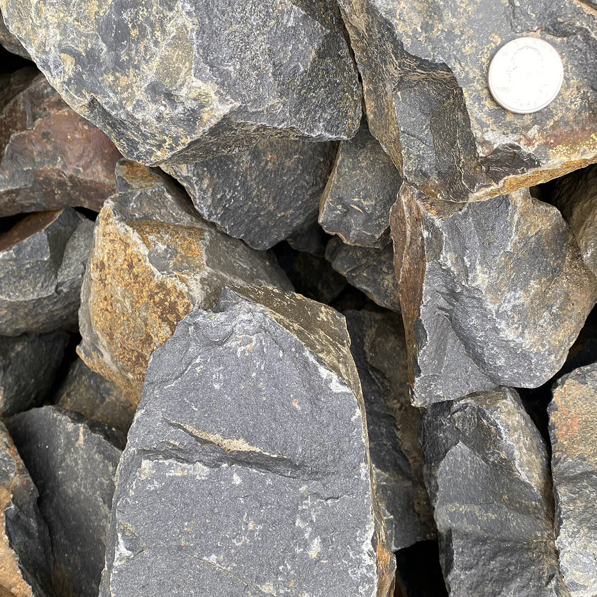 Bulk Oversized Basalt Gravel | SiteOne US