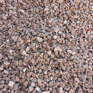 Bulk Mojave Red Gravel 3/4 in.