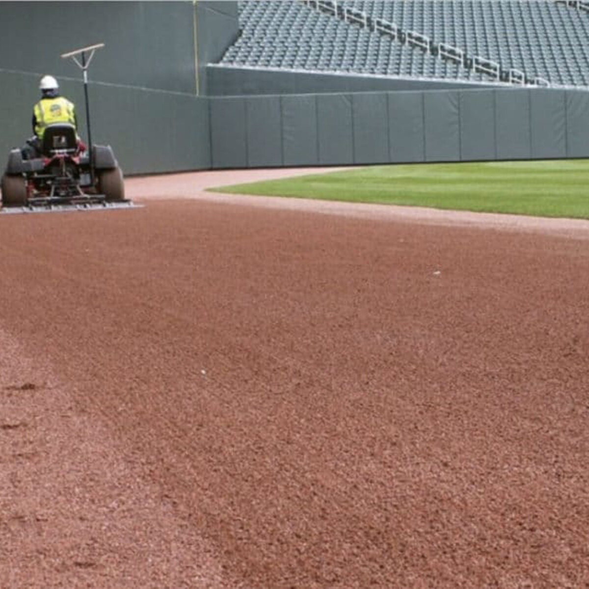 Premium Red Warning Track Pro Bulk (per ton) | SiteOne US