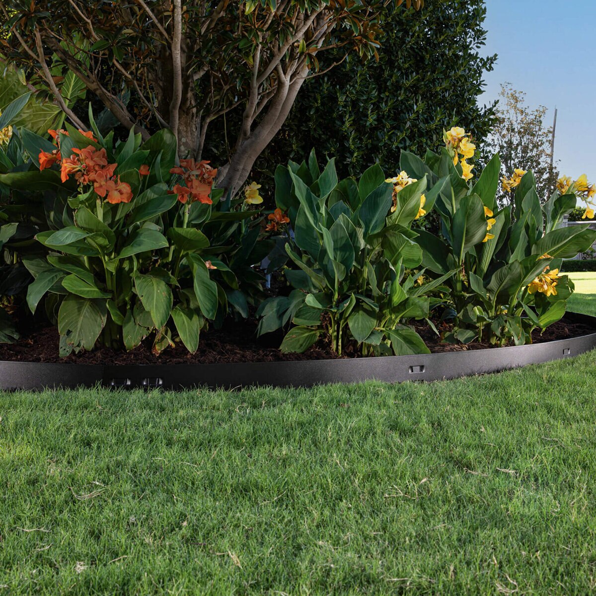 Colmet Steel Landscape Edging Black 7 Gauge 3/16 in. x 4 in. x 10 ft ...