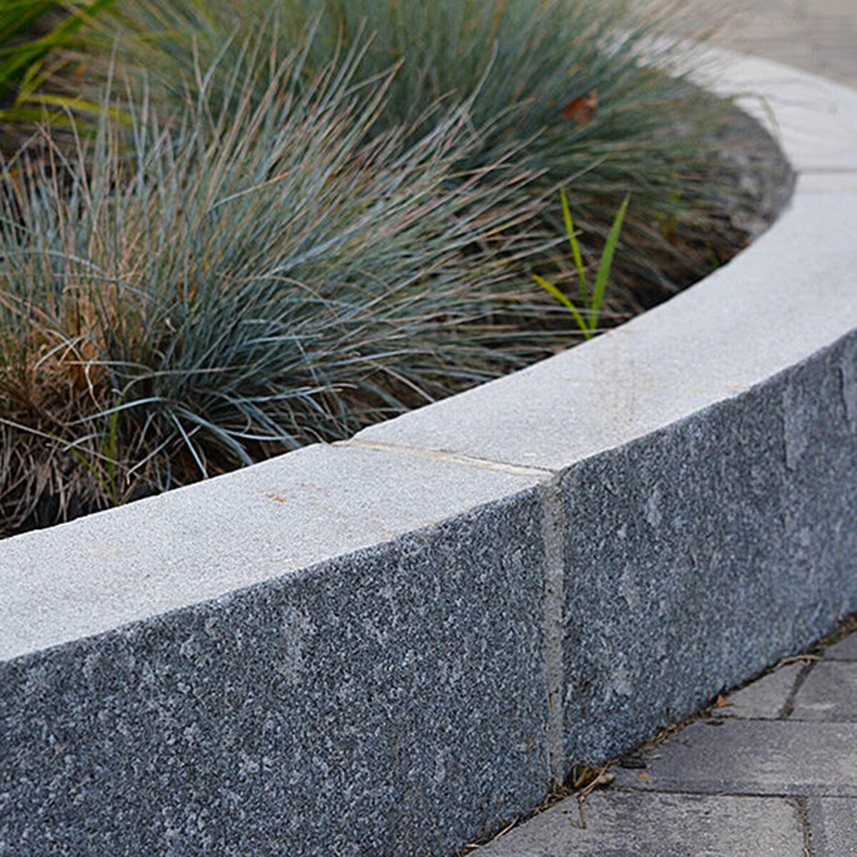 Curbing Granite 5 in. x 16 in. x various lengths | SiteOne US