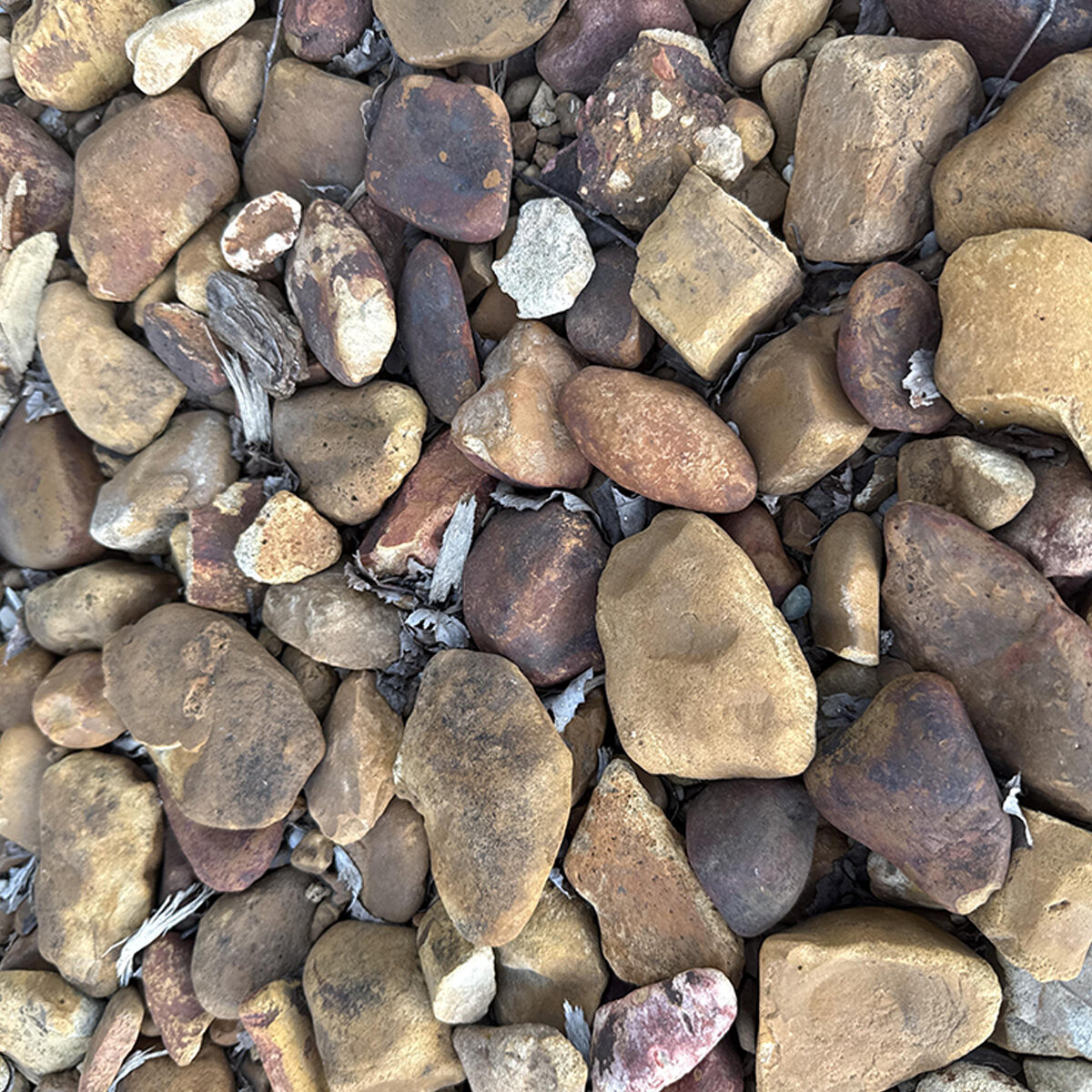 Bulk Egg Rock (1 Ton Bulk Bag) | SiteOne US