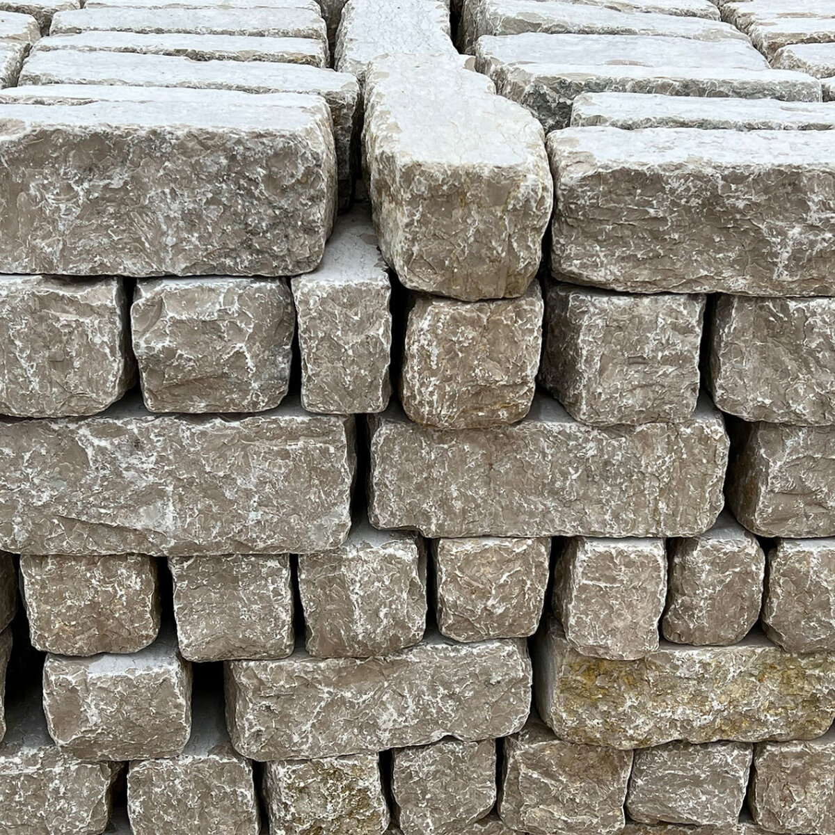 Edgers Chapel Buff Marble Tumbled 4 in. x 4 in. x Random Lengths ...