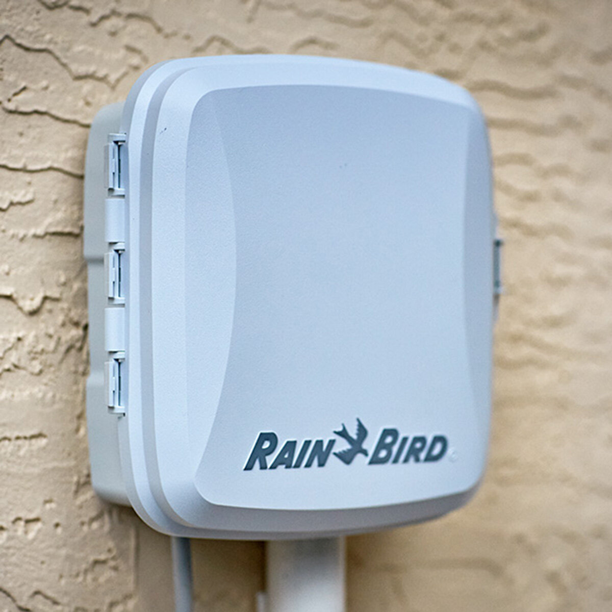 Rain Bird RC2 Indoor/Outdoor WiFi Controller 8 Station | SiteOne US