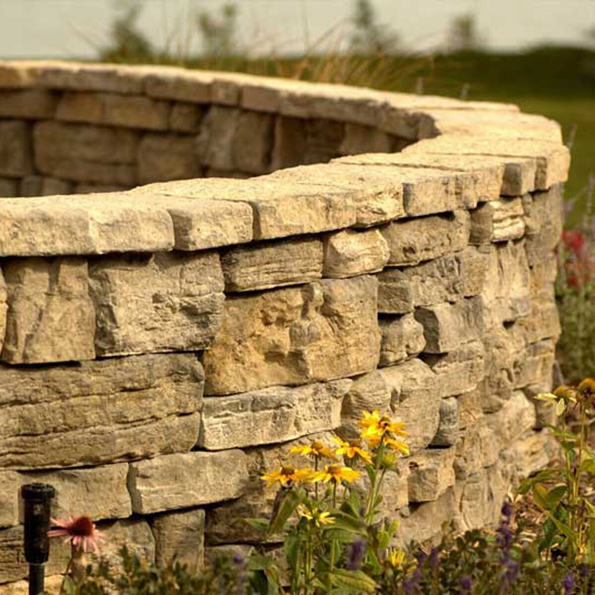 Rosetta Belvedere Wall Block Cedar Valley Blend (27 sq. ft./pallet) (3 ...