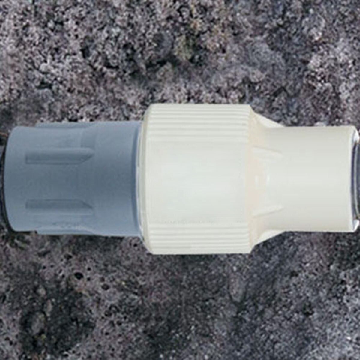 Senninger Low Flow Pressure Regulator 15 PSI 0.5 GPM - 8.0 GPM 3/4 in ...