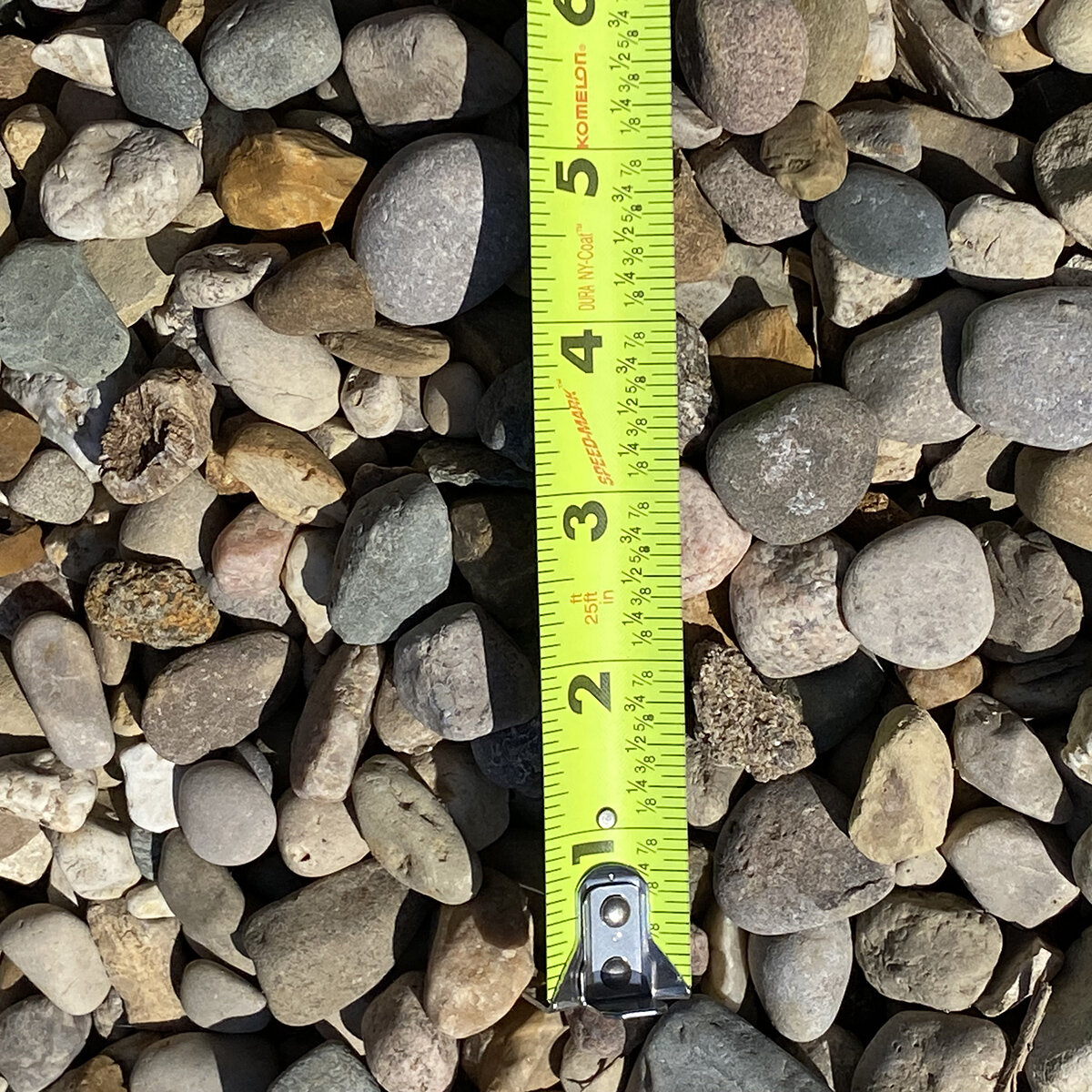 Bulk Iowa Rainbow Rock 3/4 in. (CA11) | SiteOne US
