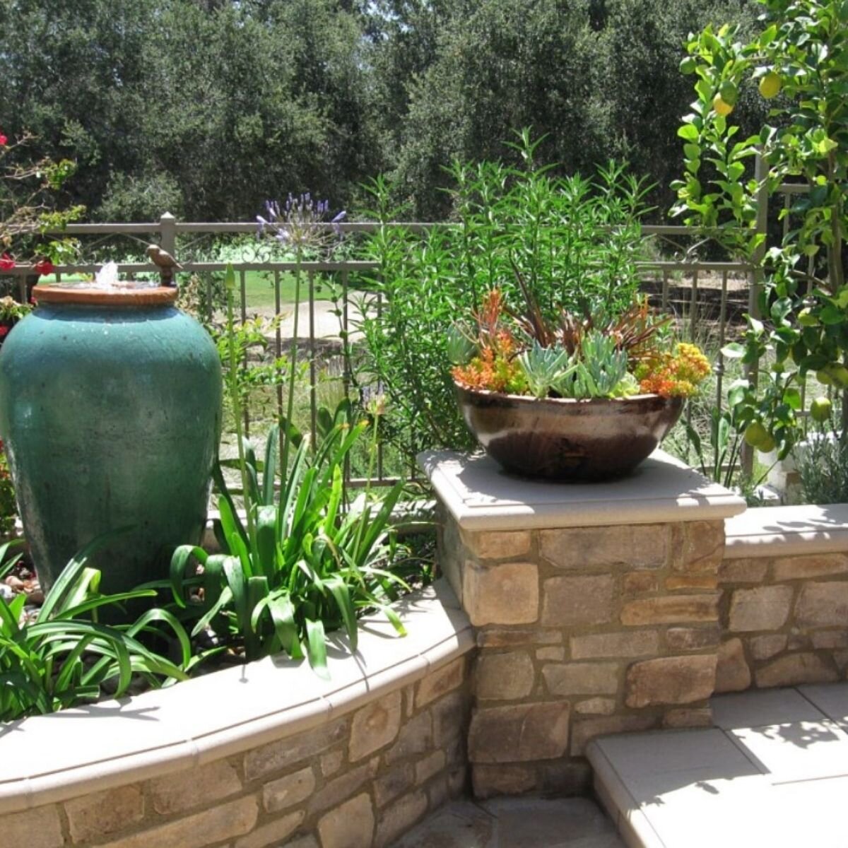 Stepstone Classic Wall Cap Straight Granada White 8 in. x 24 in ...