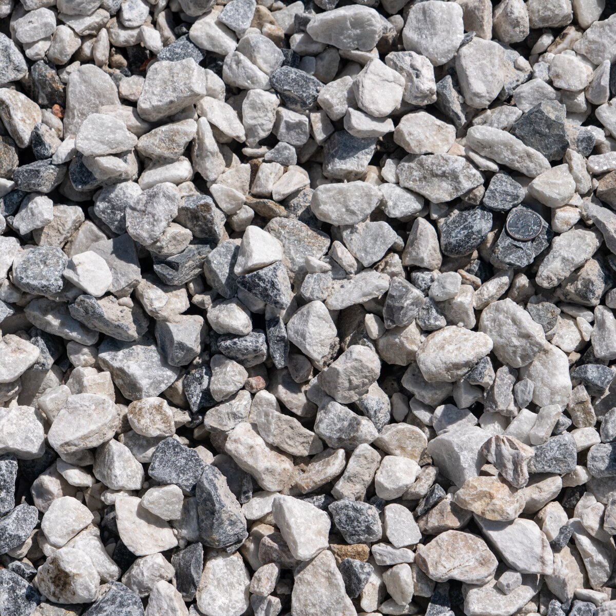 Bulk Marble Chips Grey/White Mix 1 1/2 in. SiteOne