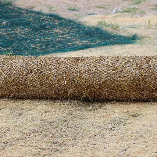 SRW Straw Wattle 9 in. x 25 ft. SiteOne