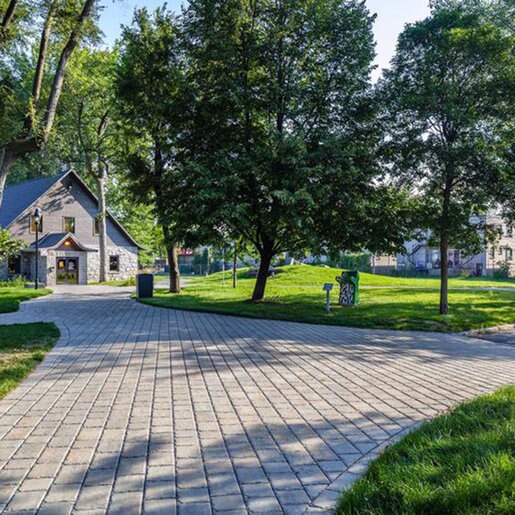 TechoBloc Pure Permeable Paver Champlain Grey (90 sq. SiteOne