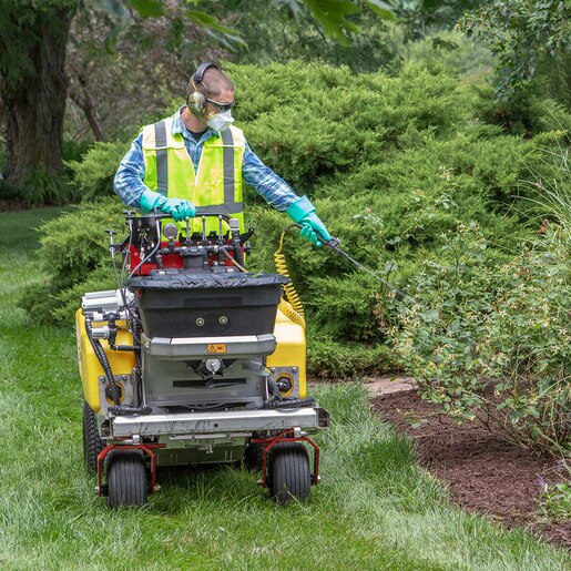 ZSpray Junior Spreader/Sprayer with 2 x 12 Gal. Tanks SiteOne